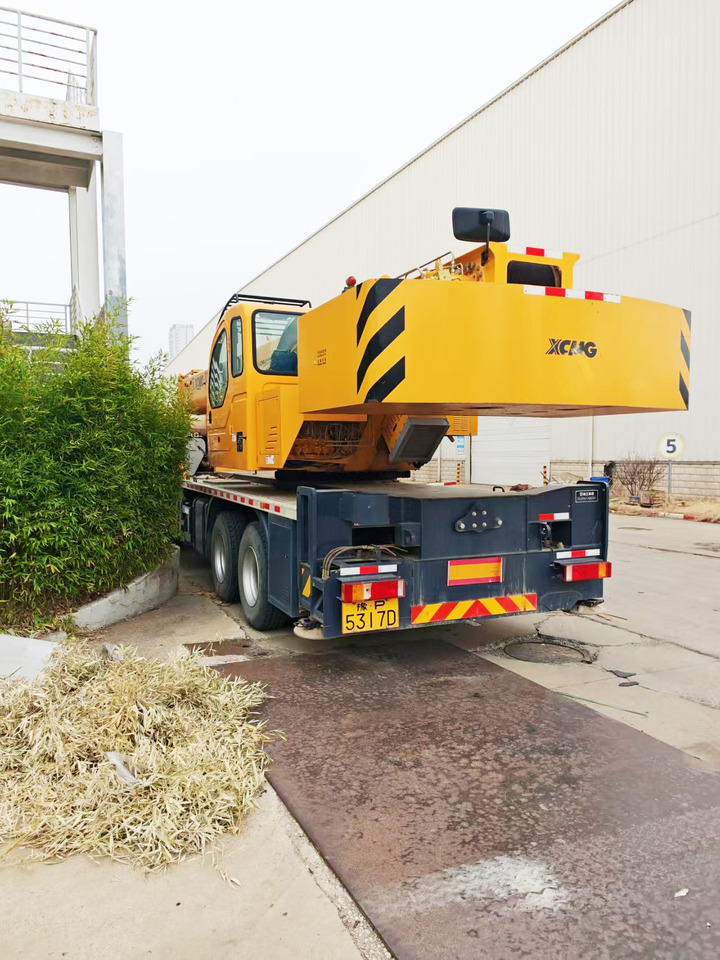 XCMG Official Second Hand Mobile Crane 25 Ton QY25K5D-5 Used Truck Cranes Price - Autogrúa: foto 4 XCMG Official Second Hand Mobile Crane 25 Ton QY25K5D-5 Used Truck Cranes Price - Autogrúa: foto 4