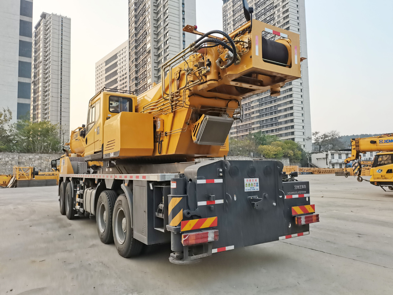XCMG Official Used 100 Ton Truck Crane QY100K6C Mobile Lifting Crane Price List - Autogrúa: foto 3 XCMG Official Used 100 Ton Truck Crane QY100K6C Mobile Lifting Crane Price List - Autogrúa: foto 3