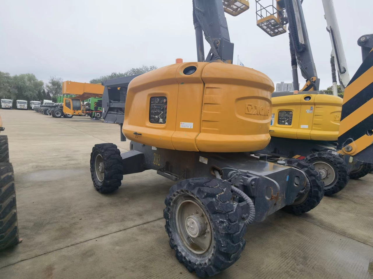 XCMG Official Used Aerial Work Platform Lift GTBZ18A1 18m Cherry Picker Boom Lift Hot Sale - Plataforma articulada: foto 3 XCMG Official Used Aerial Work Platform Lift GTBZ18A1 18m Cherry Picker Boom Lift Hot Sale - Plataforma articulada: foto 3