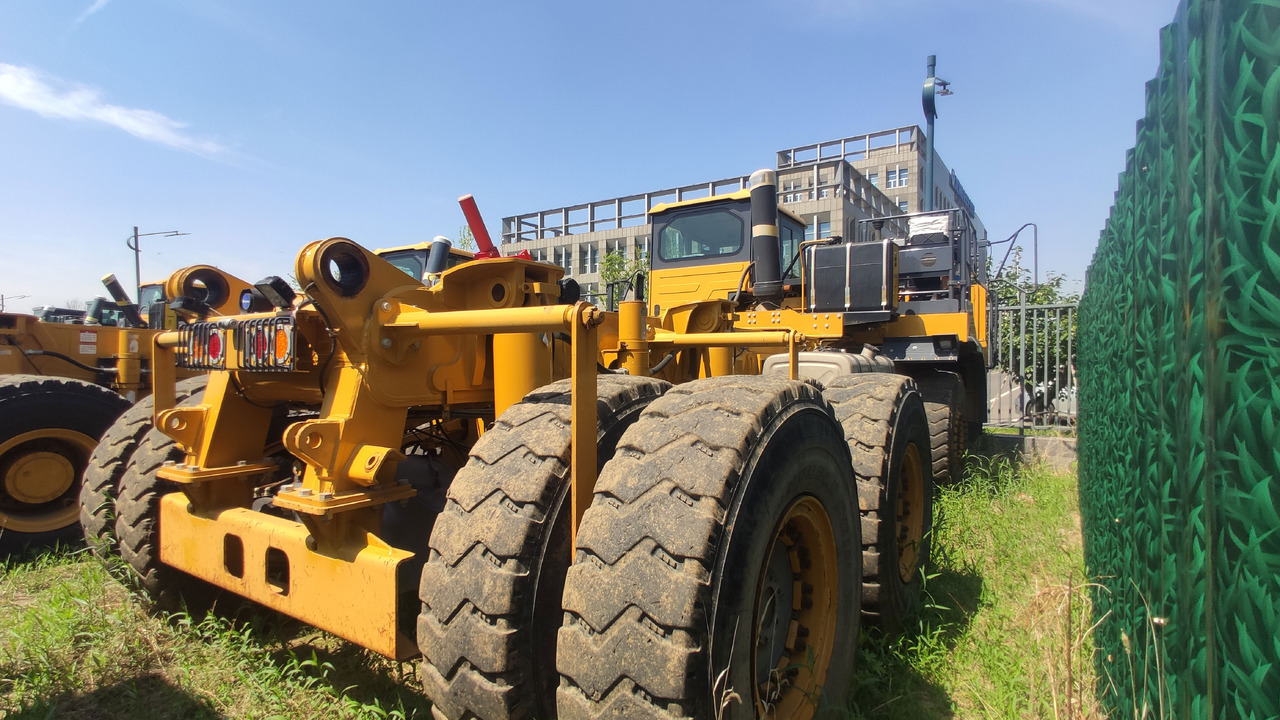 XCMG Official XDR90T-AT Used Dump Trucks Second Hand Tipper Trucks Dumper Truck For Sale - Dúmper: foto 4 XCMG Official XDR90T-AT Used Dump Trucks Second Hand Tipper Trucks Dumper Truck For Sale - Dúmper: foto 4