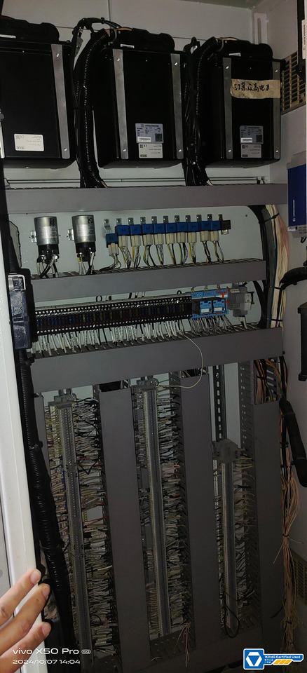 XCMG XGC28000 used 2000ton large tons crawler crane price - Grúa sobre orugas: foto 5 XCMG XGC28000 used 2000ton large tons crawler crane price - Grúa sobre orugas: foto 5