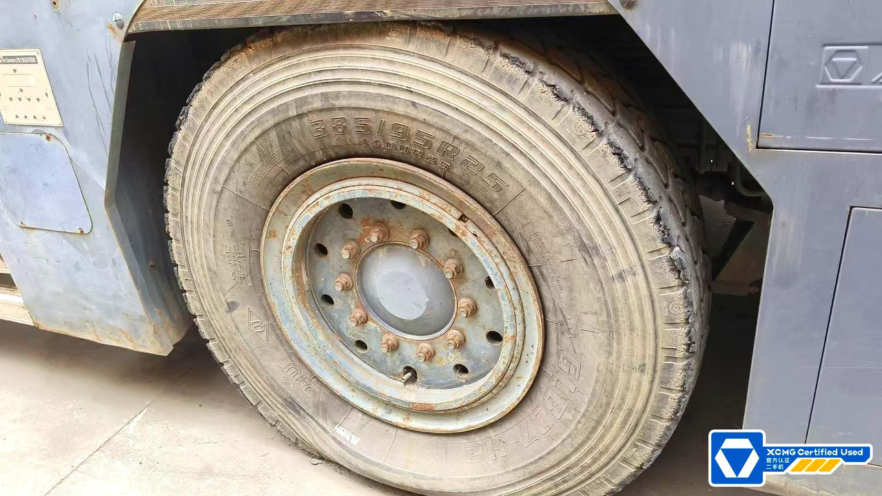 XCMG second hand large ton all terrain crane 650 ton QAY650 - Grúa todo terreno: foto 4 XCMG second hand large ton all terrain crane 650 ton QAY650 - Grúa todo terreno: foto 4