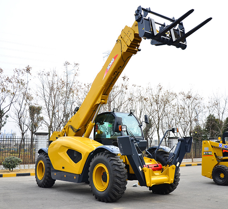 XCMG second hand telescopic boom forklift telehandler XC6-2506E price - Manipulador telescópico: foto 4 XCMG second hand telescopic boom forklift telehandler XC6-2506E price - Manipulador telescópico: foto 4