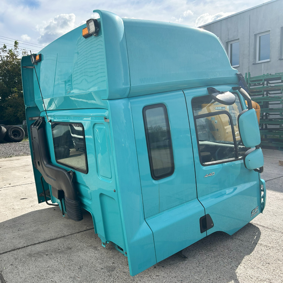 DAF CF EURO 6 SPACE CAB - Cabina: foto 4 DAF CF EURO 6 SPACE CAB - Cabina: foto 4