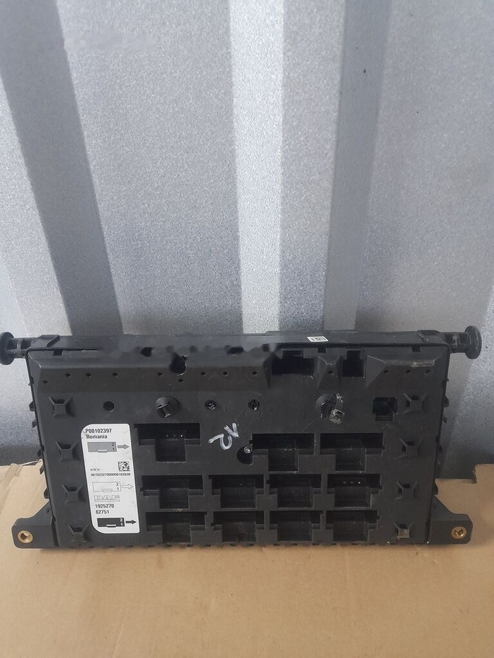 DAF XF 106 1925270 DAF XF 106 1925270 - Fusible para Camión: foto 3 DAF XF 106 1925270 DAF XF 106 1925270 - Fusible para Camión: foto 3