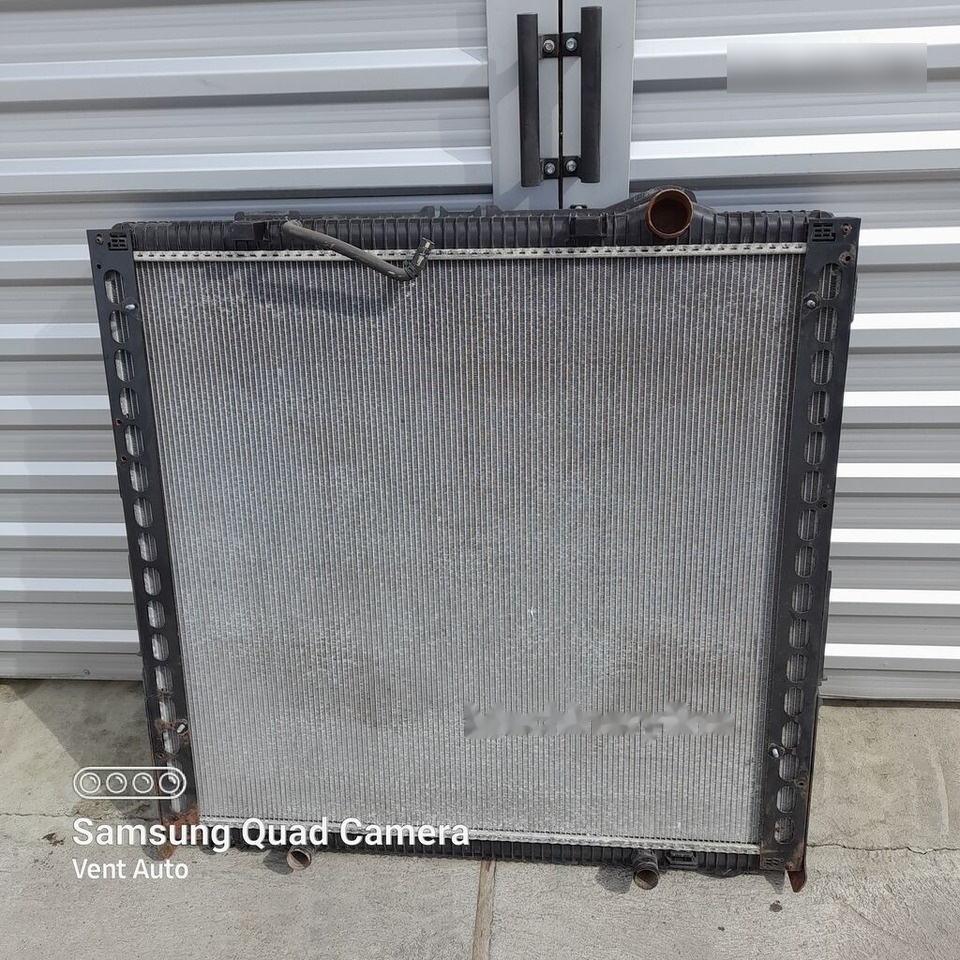 DAF XF 106 1940146 truck - Radiador para Camión: foto 1 DAF XF 106 1940146 truck - Radiador para Camión: foto 1
