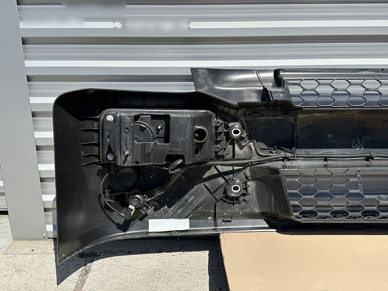IVECO EUROCARGO/ 5801690602 / 5801745452 / 5801745449 IVECO 5801690602 / 5801745452 / 5801745449 - Parachoques para Camión: foto 3 IVECO EUROCARGO/ 5801690602 / 5801745452 / 5801745449 IVECO 5801690602 / 5801745452 / 5801745449 - Parachoques para Camión: foto 3