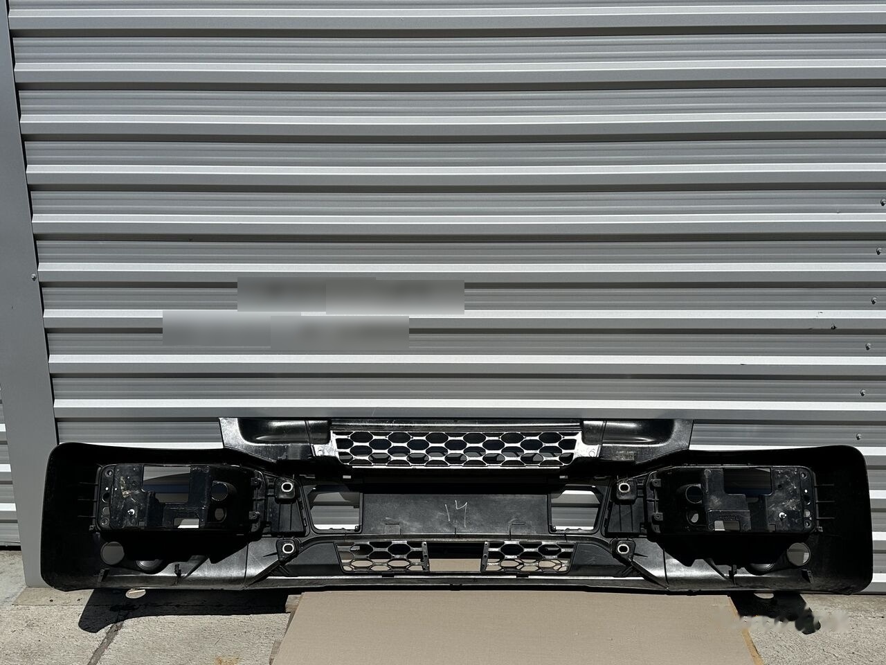 IVECO EUROCARGO 5801696199 IVECO 5801696199 - Parachoques para Camión: foto 4 IVECO EUROCARGO 5801696199 IVECO 5801696199 - Parachoques para Camión: foto 4