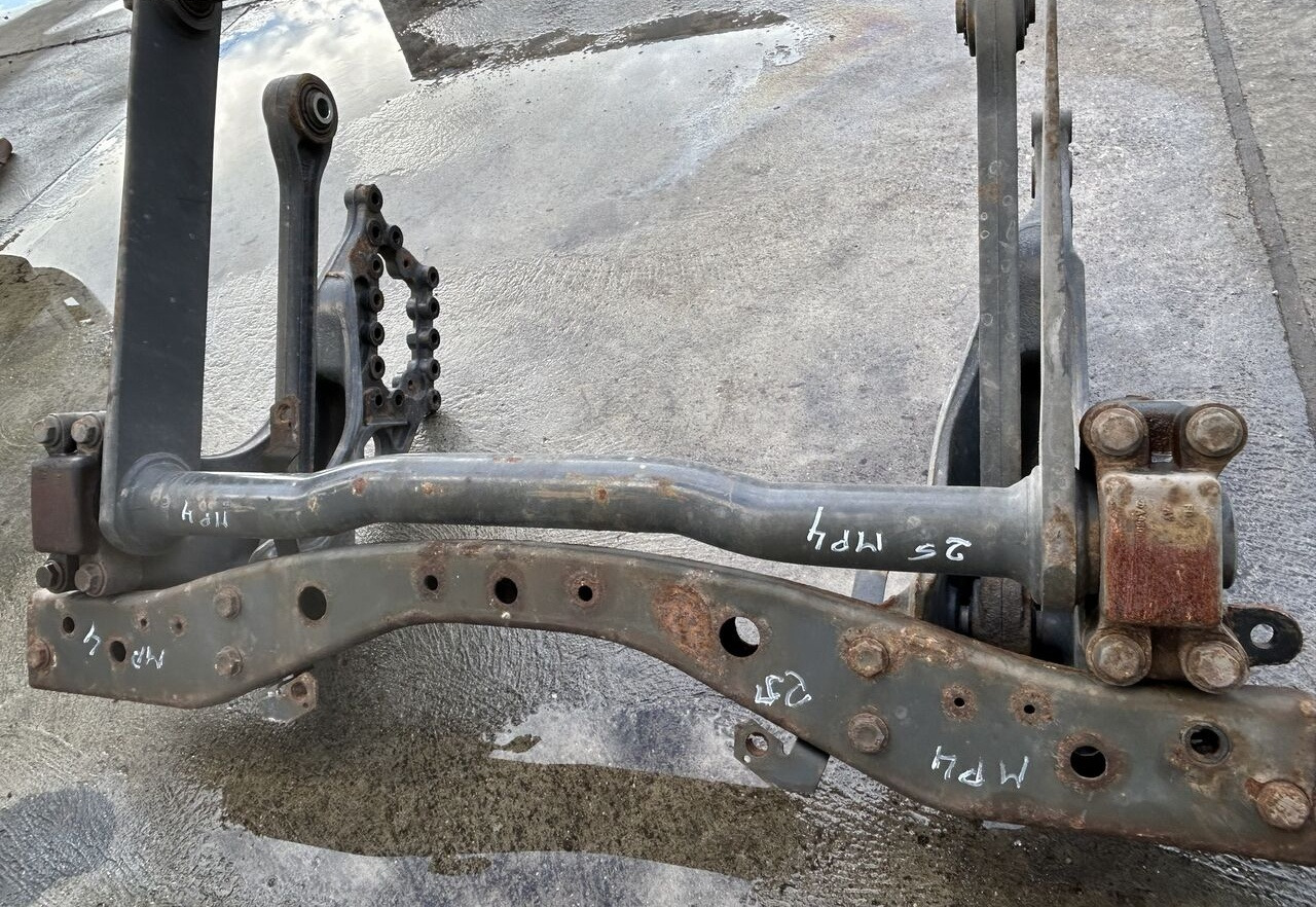 KOMPLETNE ZAWIESZENIE KABINY Mercedes-Benz ACTROS MP4 truck - Suspensión para Camión: foto 3 KOMPLETNE ZAWIESZENIE KABINY Mercedes-Benz ACTROS MP4 truck - Suspensión para Camión: foto 3