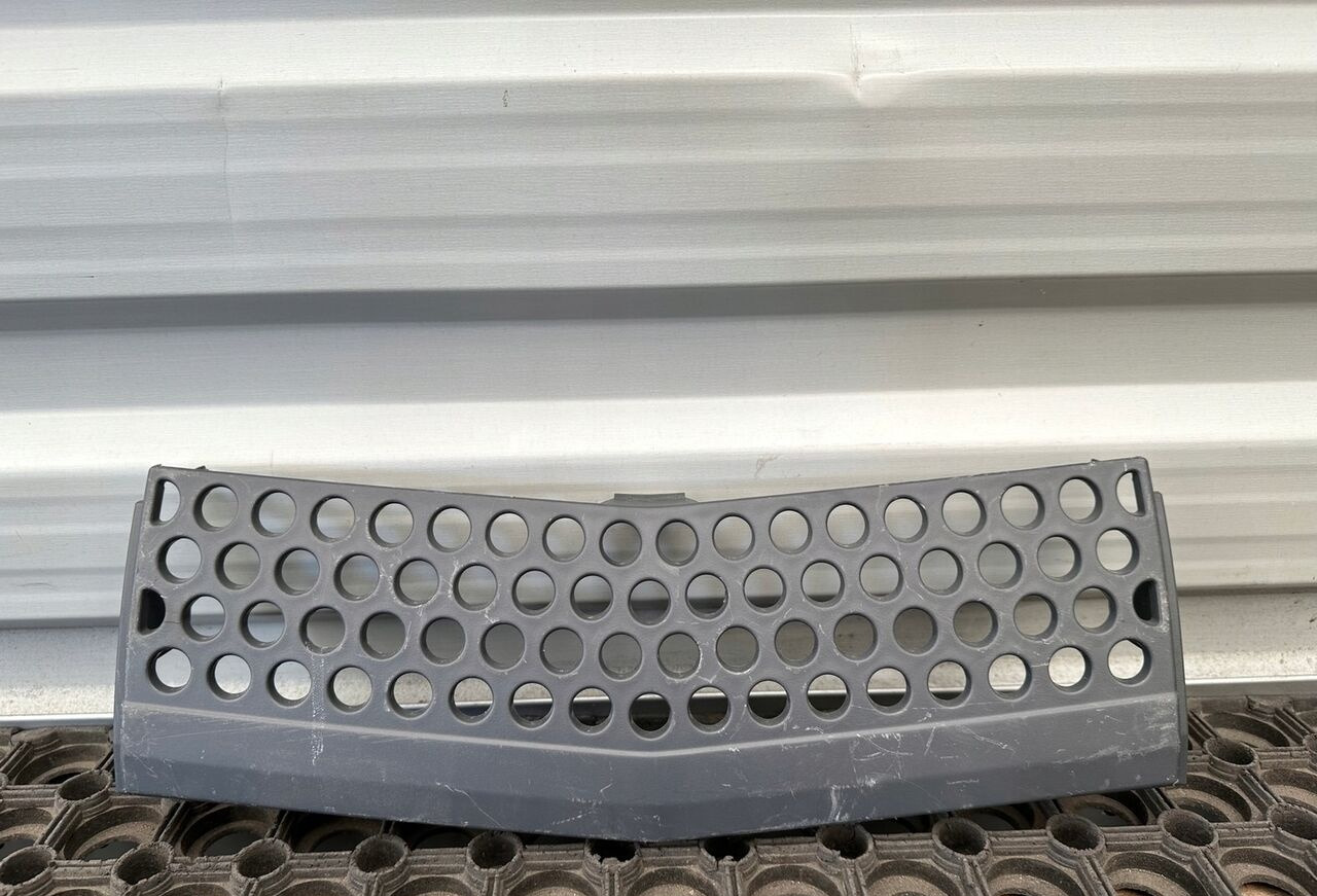 KRATKA ATRAPA A9608850153 Mercedes-Benz ACTROS MP4 A9608850153  truck - Parrilla para Camión: foto 1 KRATKA ATRAPA A9608850153 Mercedes-Benz ACTROS MP4 A9608850153  truck - Parrilla para Camión: foto 1