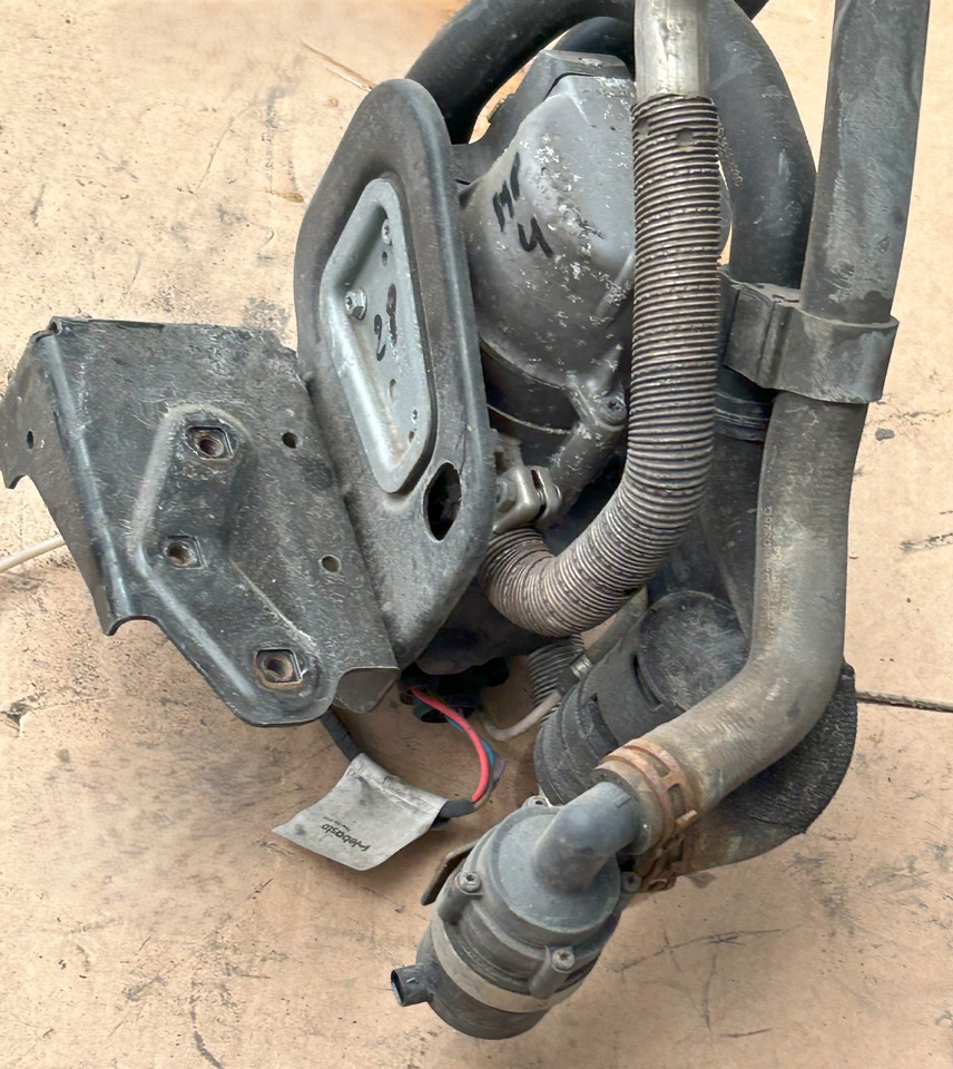 MERCEDES-BENZ Webasto TP50 ACTROS MP4 - Calefacción/ Ventilación para Camión: foto 4 MERCEDES-BENZ Webasto TP50 ACTROS MP4 - Calefacción/ Ventilación para Camión: foto 4