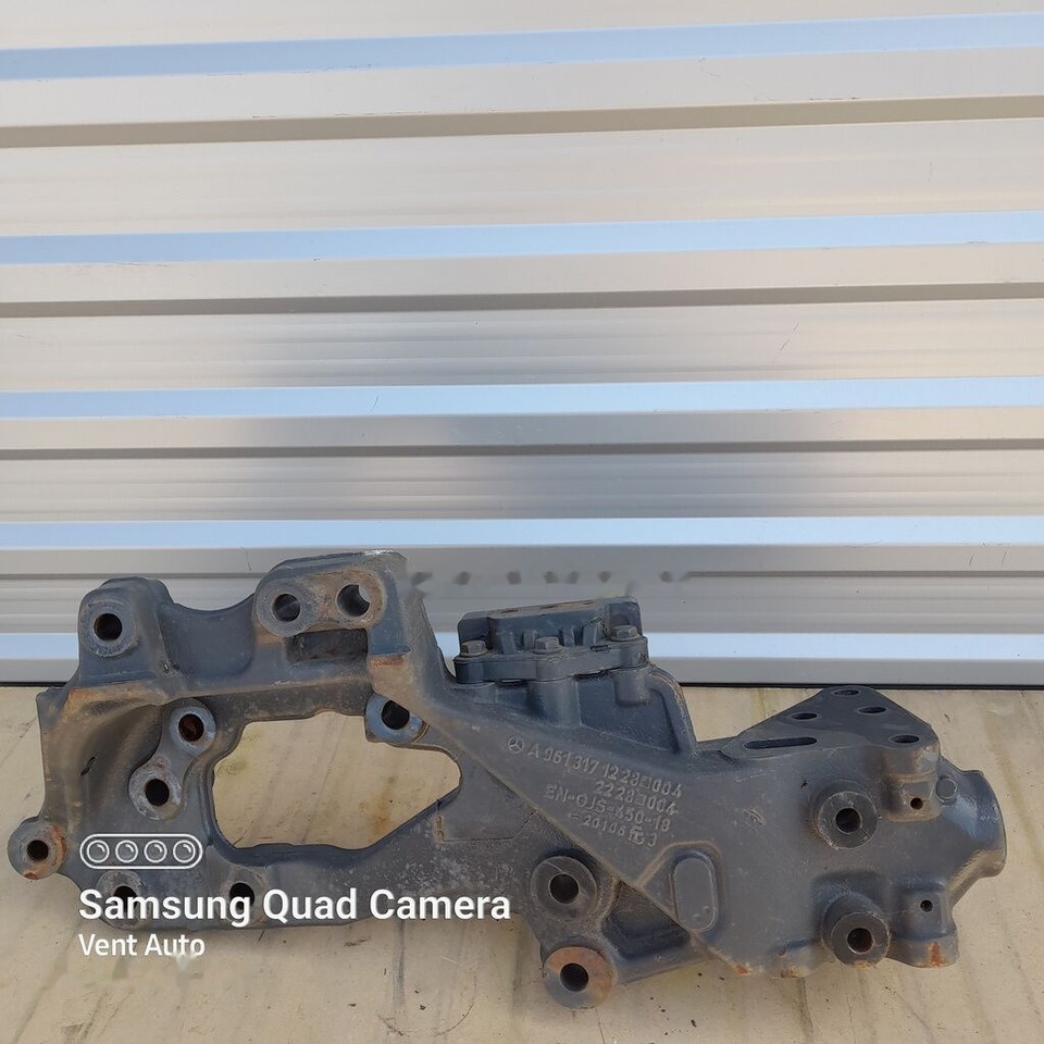 MOCOWANIE / UCHWYT Mercedes-Benz ACTROS MP4 A9613171228 Mercedes-Benz A9613171228 - Suspensión para Camión: foto 2 MOCOWANIE / UCHWYT Mercedes-Benz ACTROS MP4 A9613171228 Mercedes-Benz A9613171228 - Suspensión para Camión: foto 2