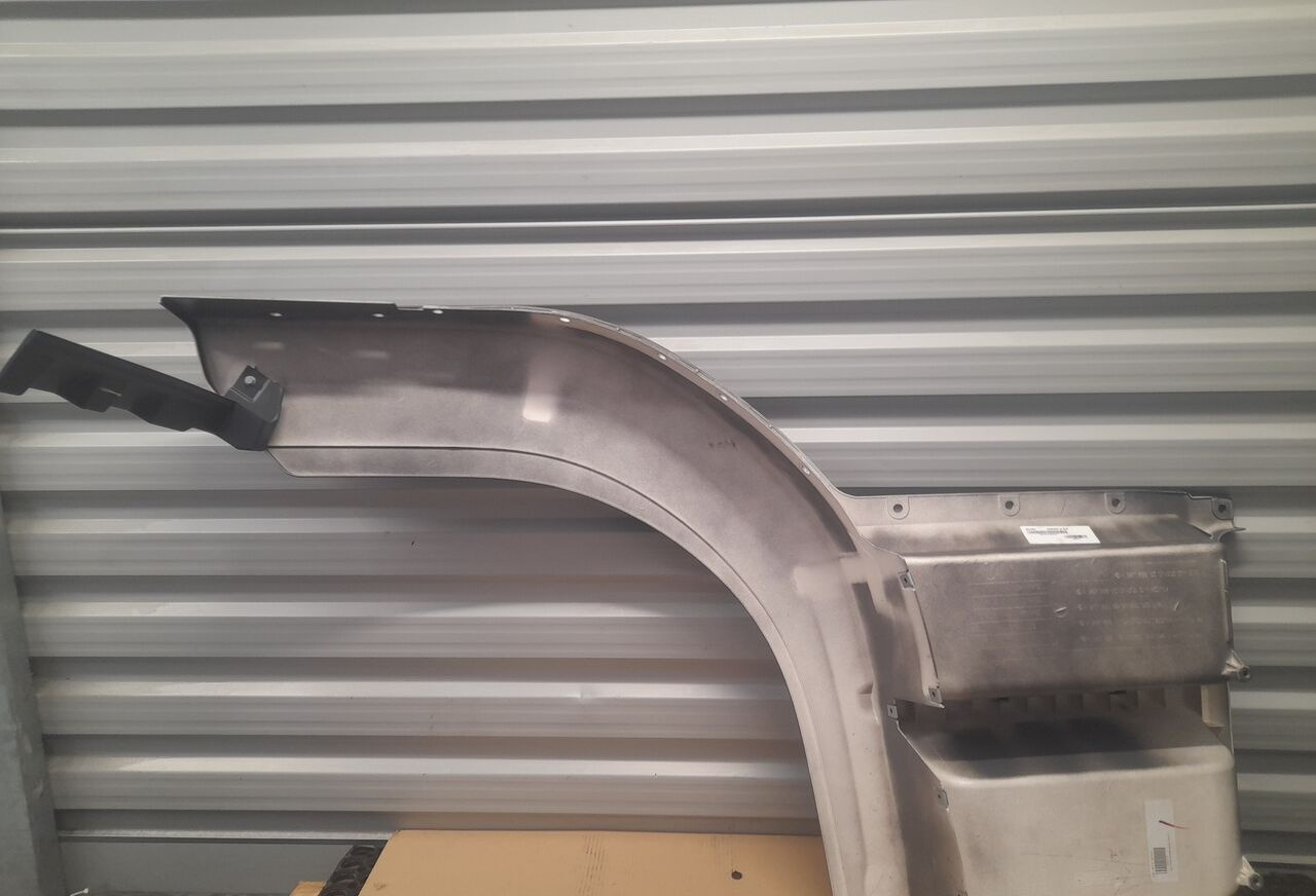 Mercedes-Benz ATEGO A9676660301 - Peldaño para Camión: foto 2 Mercedes-Benz ATEGO A9676660301 - Peldaño para Camión: foto 2