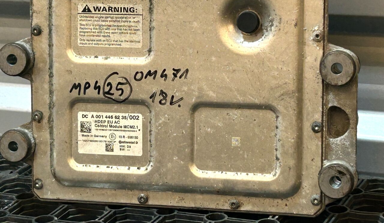 Mercedes-Benz MCM 2.1 A0014466235 Mercedes-Benz ACTROS MP4 truck - Unidad de control para Camión: foto 3 Mercedes-Benz MCM 2.1 A0014466235 Mercedes-Benz ACTROS MP4 truck - Unidad de control para Camión: foto 3