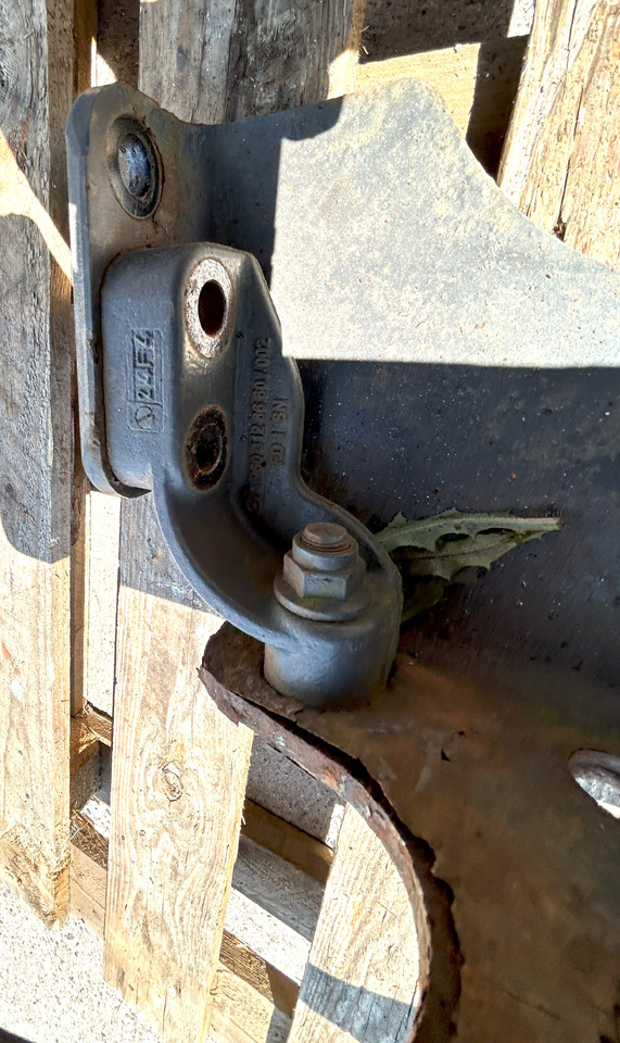 Pieza universal para Camión ROCKINGER 400 G150 HOOK AUTOMATIC COUPLING: foto 6