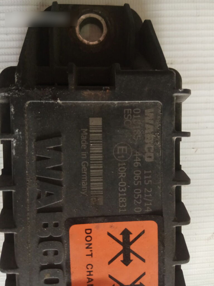 WABCO sterownik układu ESC 446065052 DAF XF 106 truck - Unidad de control para Camión: foto 2 WABCO sterownik układu ESC 446065052 DAF XF 106 truck - Unidad de control para Camión: foto 2