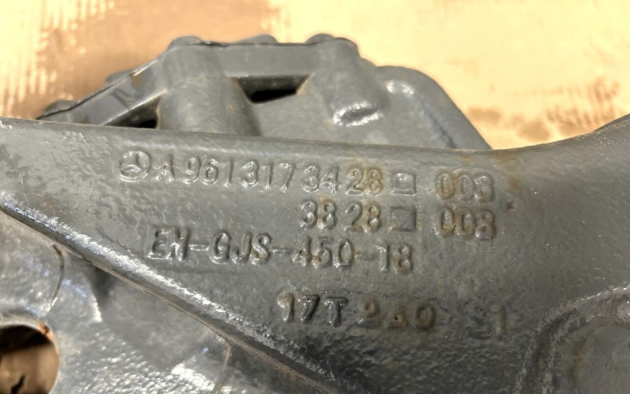 WSPORNIK MOCOWANIE ŁAPA ZACZEPU Mercedes-Benz ACTROS MP4 truck - Suspensión para Camión: foto 1 WSPORNIK MOCOWANIE ŁAPA ZACZEPU Mercedes-Benz ACTROS MP4 truck - Suspensión para Camión: foto 1