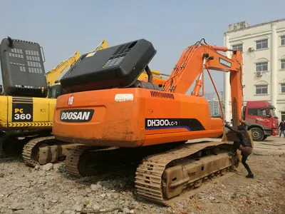 2014 Year 30 Ton Used Excavator Doosan Dh300LC-7 Dh300 Excavator - Excavadora de cadenas: foto 1 2014 Year 30 Ton Used Excavator Doosan Dh300LC-7 Dh300 Excavator - Excavadora de cadenas: foto 1