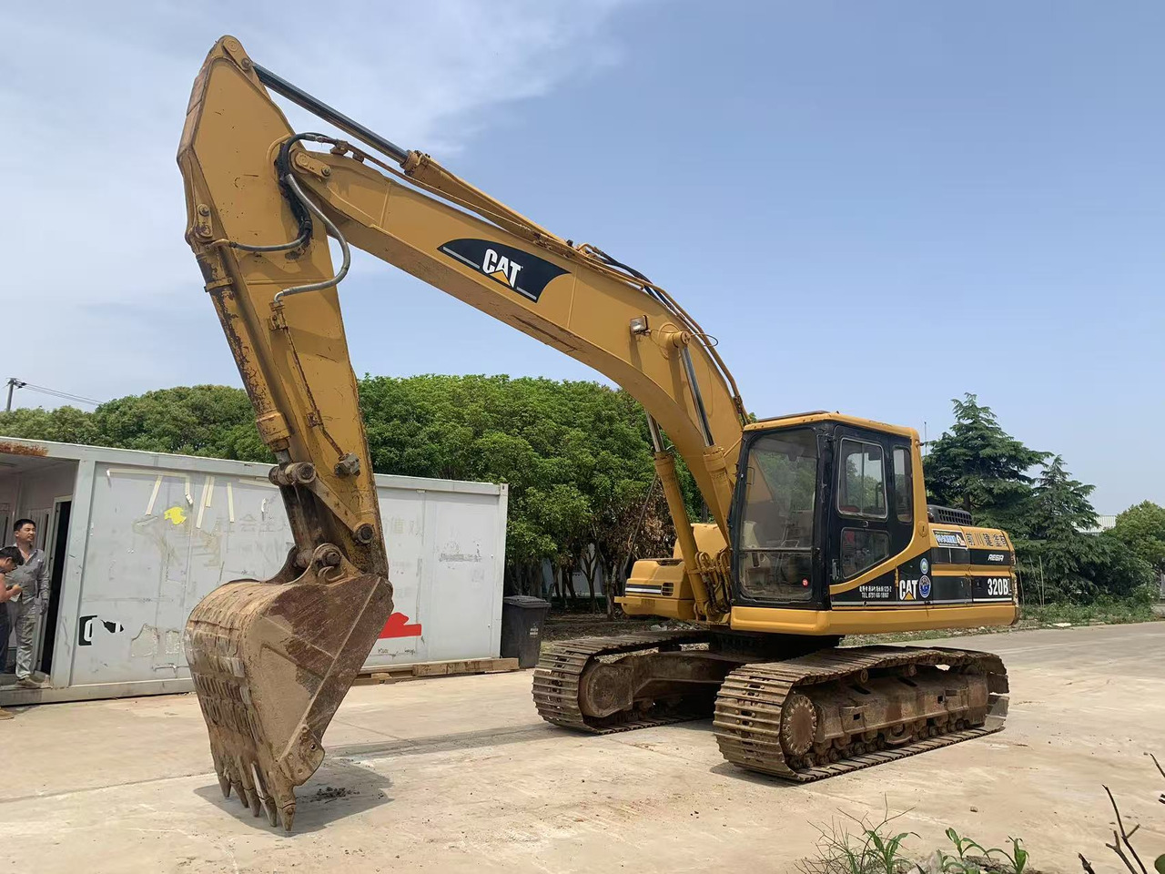 CATERPILLAR 320BL Used Excavator with Original Color - Excavadora de cadenas: foto 1 CATERPILLAR 320BL Used Excavator with Original Color - Excavadora de cadenas: foto 1