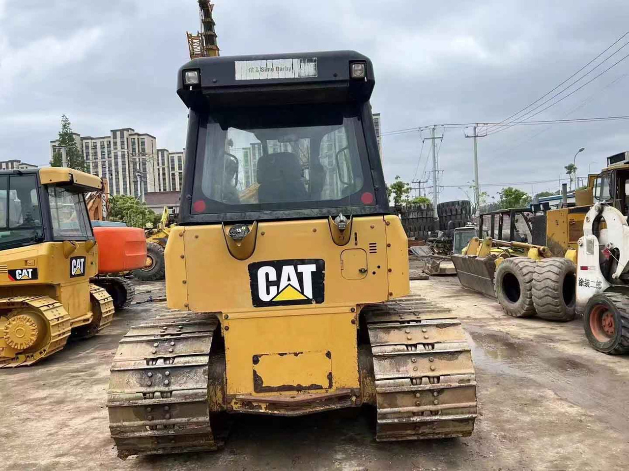Caterpillar Bulldozer Used Condition CAT D5K LGP Original Color - Bulldozer: foto 4 Caterpillar Bulldozer Used Condition CAT D5K LGP Original Color - Bulldozer: foto 4