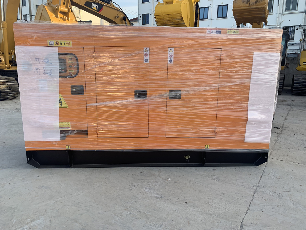 Cummins Generator Set 90KW Three Phase Power 50HZ - Generador industriale: foto 3 Cummins Generator Set 90KW Three Phase Power 50HZ - Generador industriale: foto 3