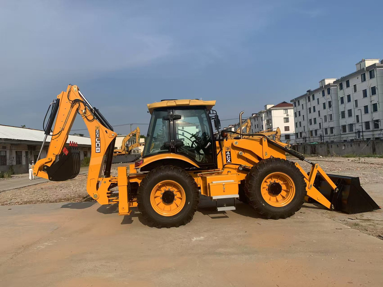 JCB 4x4 Backhoe Loader 4CX, 3CX Brand New Condition - Retroexcavadora: foto 2 JCB 4x4 Backhoe Loader 4CX, 3CX Brand New Condition - Retroexcavadora: foto 2