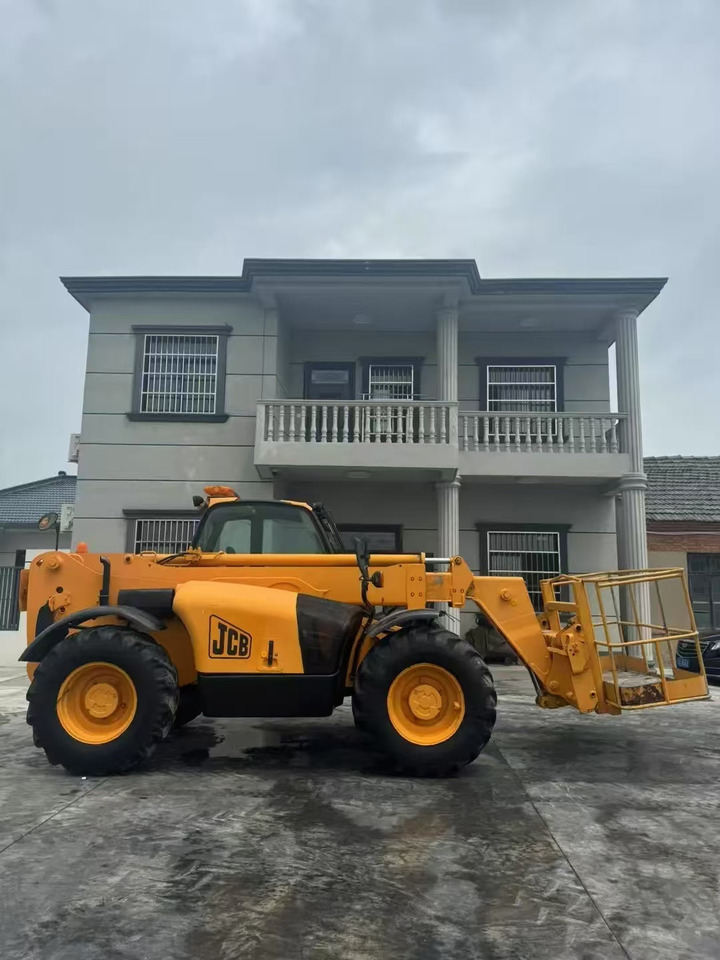 JCB 535-95 Secondhand Telehandler 3 section Telescopic Boom - Manipulador telescópico: foto 4 JCB 535-95 Secondhand Telehandler 3 section Telescopic Boom - Manipulador telescópico: foto 4