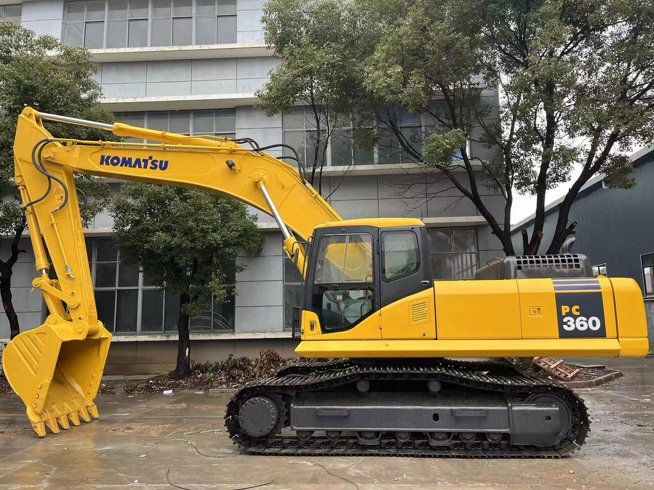 Komatsu 36 ton Mining Excavator PC360 - Excavadora de cadenas: foto 1 Komatsu 36 ton Mining Excavator PC360 - Excavadora de cadenas: foto 1