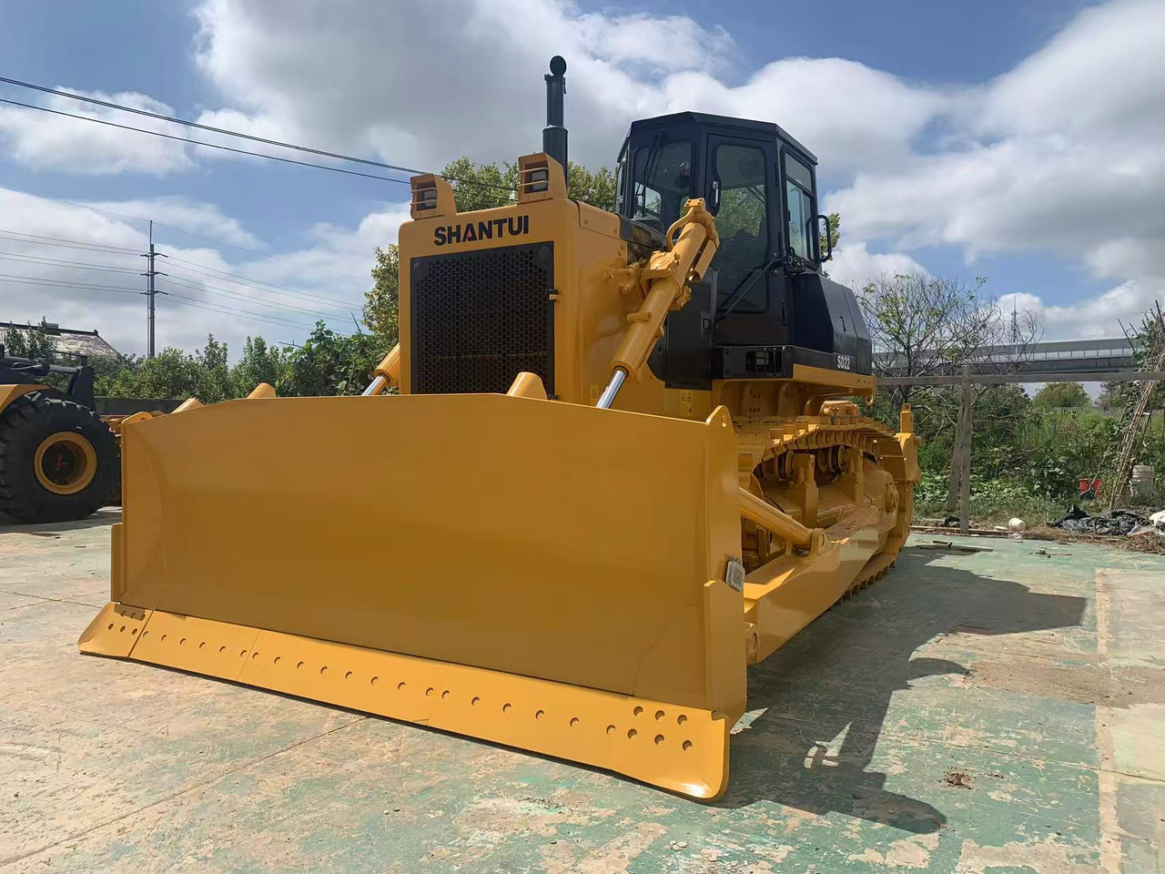SHANTUI Bulldozer SD22, SD32, SD16 Secondhand Condition - Bulldozer: foto 4 SHANTUI Bulldozer SD22, SD32, SD16 Secondhand Condition - Bulldozer: foto 4
