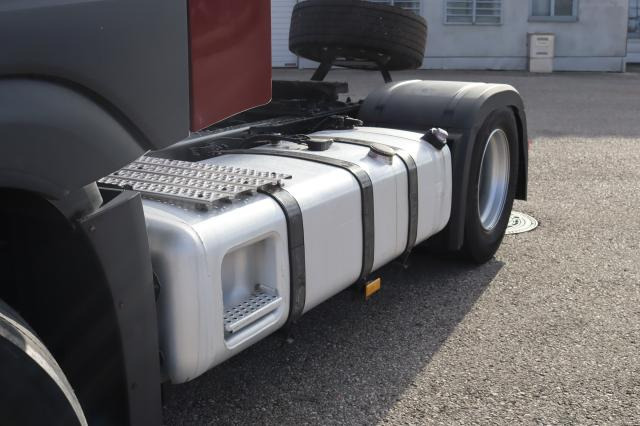 Mercedes-Benz Actros 1843 LS - Cabeza tractora: foto 4 Mercedes-Benz Actros 1843 LS - Cabeza tractora: foto 4