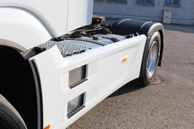 Mercedes-Benz Actros 1851 LS - Cabeza tractora: foto 4 Mercedes-Benz Actros 1851 LS - Cabeza tractora: foto 4
