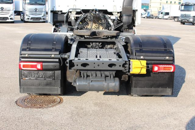 Cabeza tractora Mercedes-Benz Actros 1851 LS: foto 6