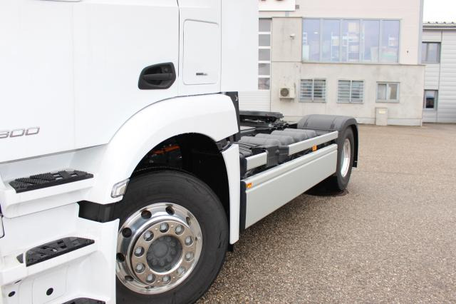Mercedes-Benz eActros 300 LS ELEKTRO - Cabeza tractora: foto 3 Mercedes-Benz eActros 300 LS ELEKTRO - Cabeza tractora: foto 3