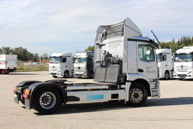 Mercedes-Benz eActros 300 LS ELEKTRO - Cabeza tractora: foto 5 Mercedes-Benz eActros 300 LS ELEKTRO - Cabeza tractora: foto 5