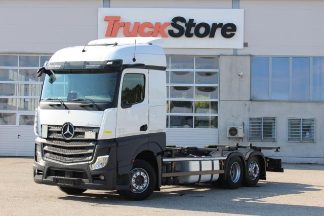 Mercedes-Benz Actros 2545 - Camión portacontenedore/ Intercambiable: foto 1 Mercedes-Benz Actros 2545 - Camión portacontenedore/ Intercambiable: foto 1