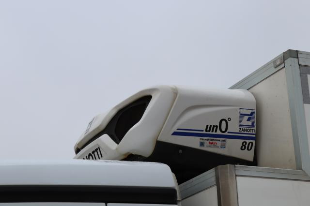 Mercedes-Benz Antos 1832 L - Camión frigorífico: foto 5 Mercedes-Benz Antos 1832 L - Camión frigorífico: foto 5