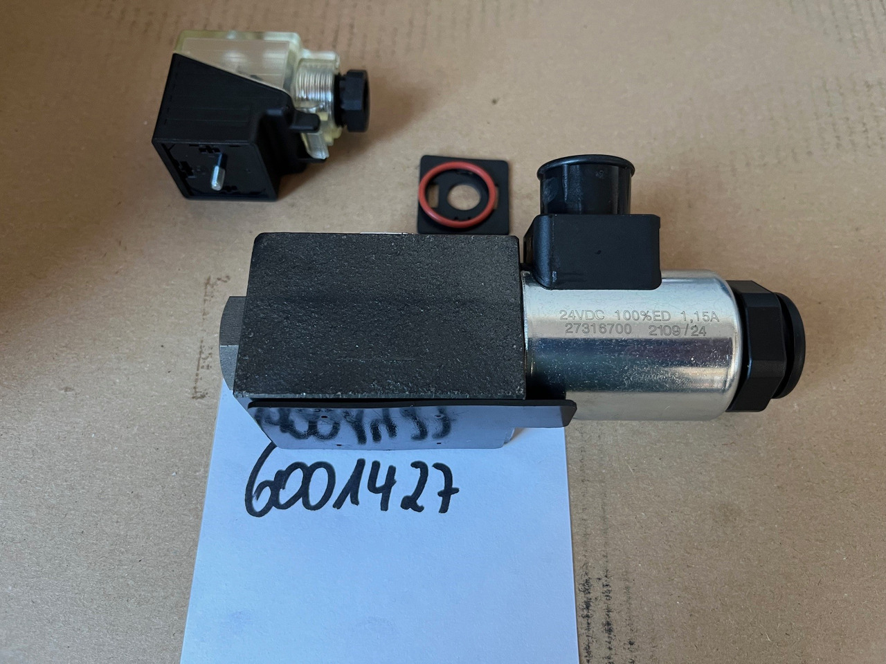 O&K Terex RH120 RH170 RH200 RH340 Valve 6001427 1467499 534-9304 Plate 6001750 4027321 535-2092 - Piezas de recambio para Excavadora: foto 1 O&K Terex RH120 RH170 RH200 RH340 Valve 6001427 1467499 534-9304 Plate 6001750 4027321 535-2092 - Piezas de recambio para Excavadora: foto 1