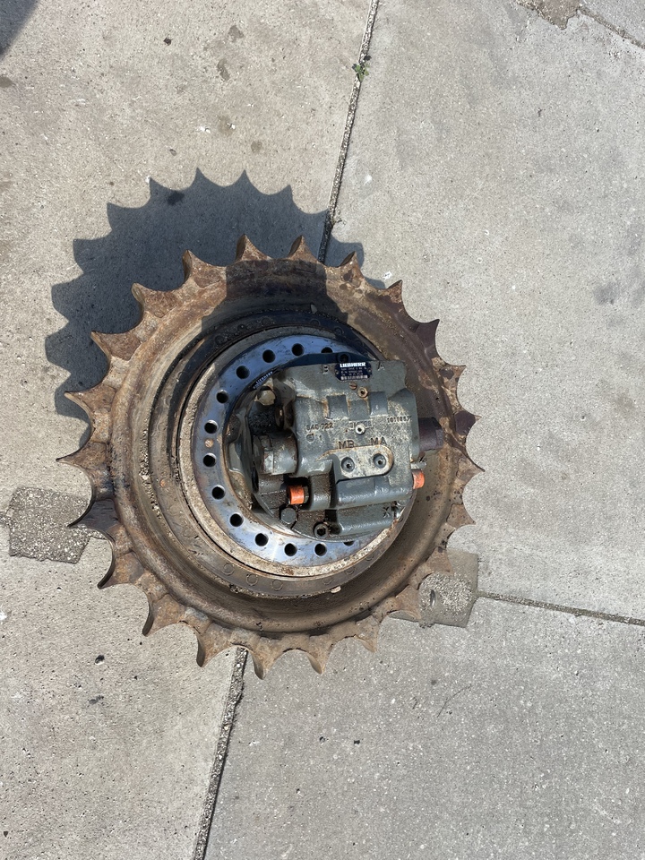 LIEBHERR R906 - Mando final para Excavadora de cadenas: foto 5 LIEBHERR R906 - Mando final para Excavadora de cadenas: foto 5