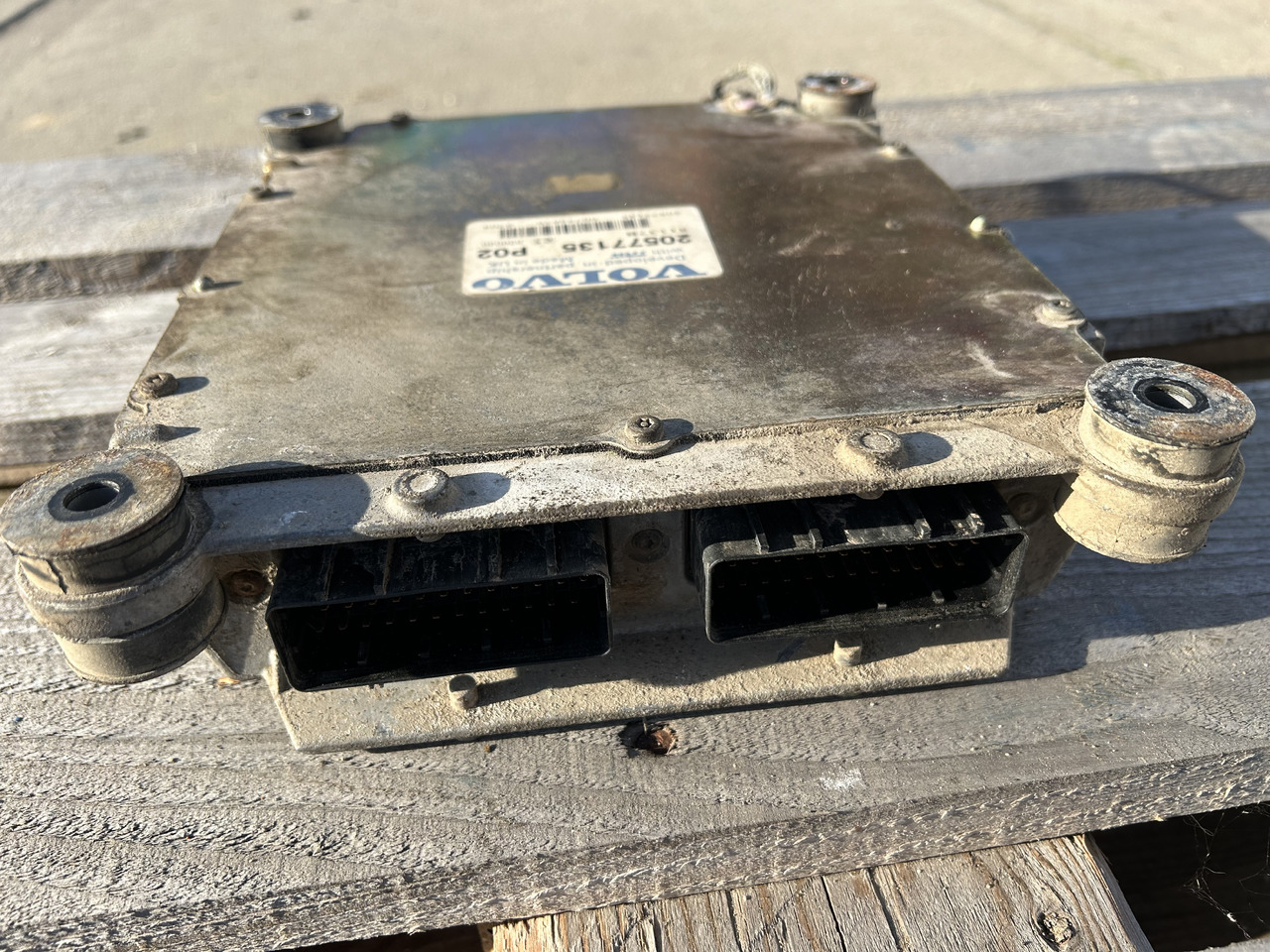 Volvo EW160B - Unidad de control para Excavadora de ruedas: foto 5 Volvo EW160B - Unidad de control para Excavadora de ruedas: foto 5