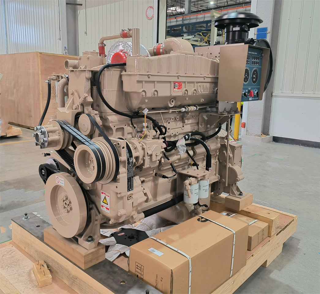 CUMMINS Cummins KTA19 C600 Diesel Engine 600hp Construction Engine for Belaz 75473 Truck KTA19-P600 KTA19-M3-600 KTA19-M4 700P KTA19-DM - Motor para Dúmper rígido: foto 1 CUMMINS Cummins KTA19 C600 Diesel Engine 600hp Construction Engine for Belaz 75473 Truck KTA19-P600 KTA19-M3-600 KTA19-M4 700P KTA19-DM - Motor para Dúmper rígido: foto 1