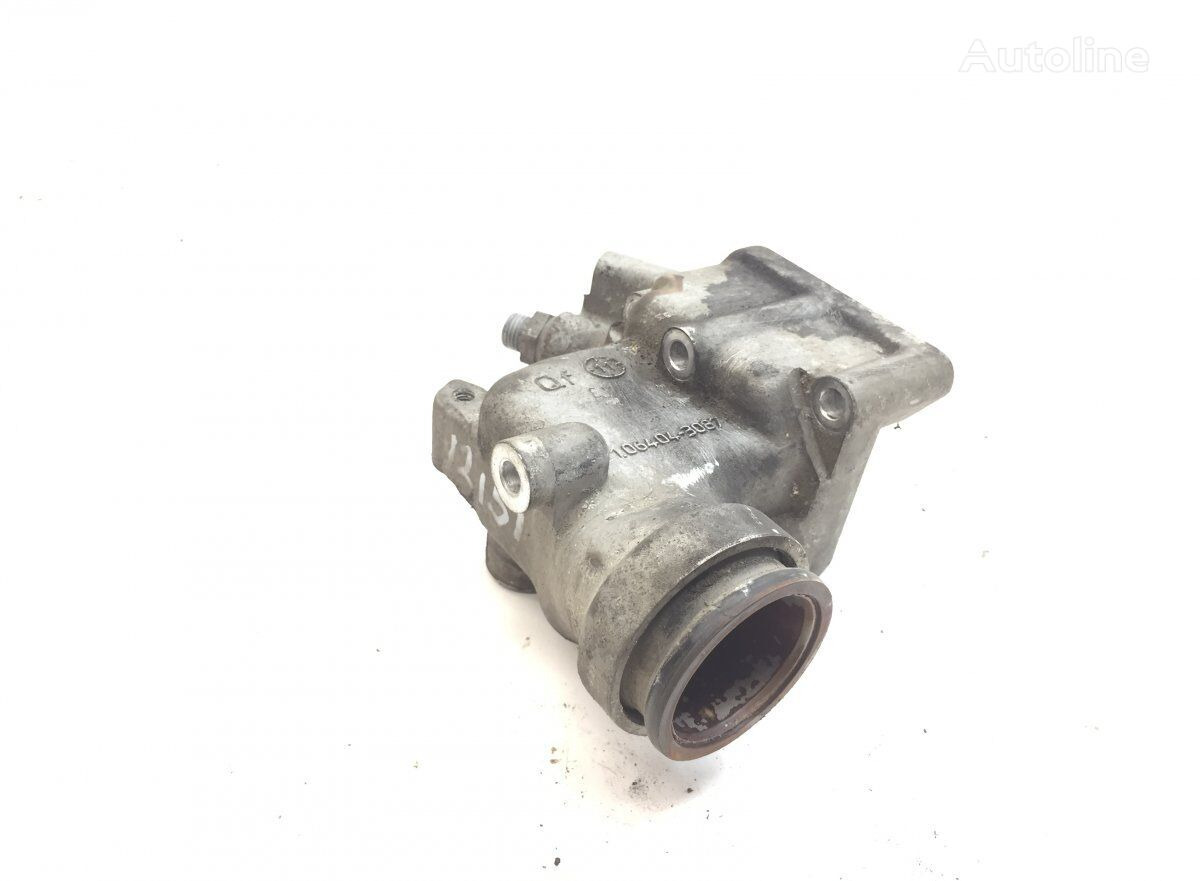 MAN MAN Thermostat housing 51064040098 D0834 D0836 - Condensador: foto 2 MAN MAN Thermostat housing 51064040098 D0834 D0836 - Condensador: foto 2