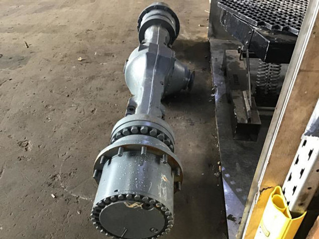 Liebherr Axle - Eje y piezas: foto 2 Liebherr Axle - Eje y piezas: foto 2