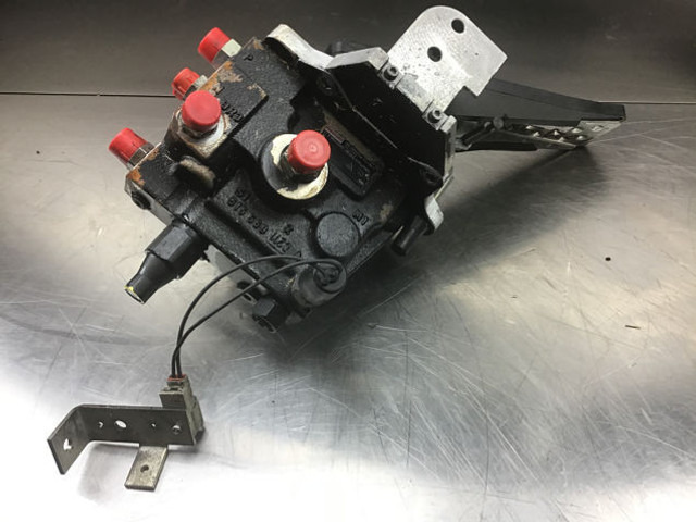 Liebherr Brake Compact Block - Pedal: foto 2 Liebherr Brake Compact Block - Pedal: foto 2