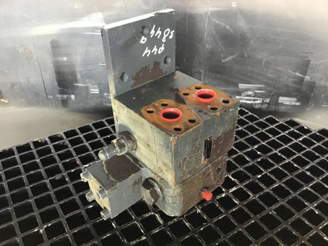 Válvula Liebherr Brake Valve: foto 6