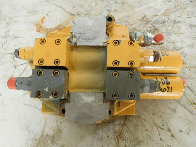 Liebherr Control Block - Válvula: foto 1 Liebherr Control Block - Válvula: foto 1