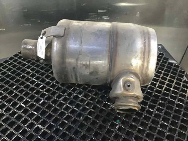 Liebherr Converter - Silenciador/ Sistema de escape: foto 5 Liebherr Converter - Silenciador/ Sistema de escape: foto 5