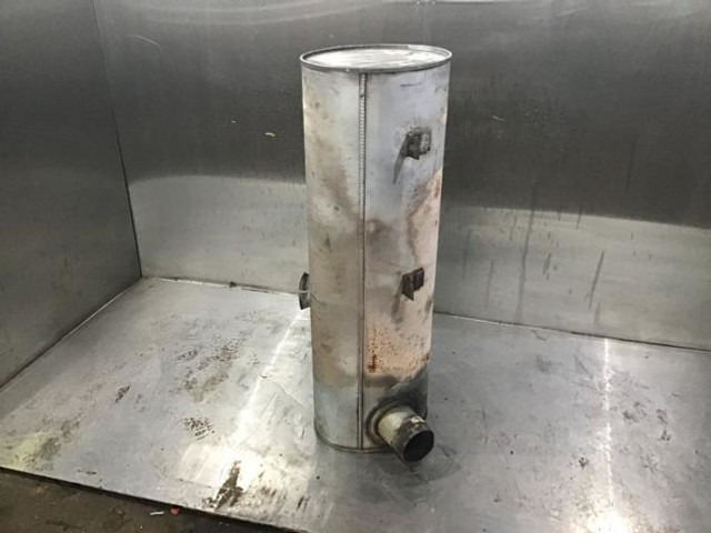 Liebherr Exhaust Silencer - Silenciador: foto 5 Liebherr Exhaust Silencer - Silenciador: foto 5