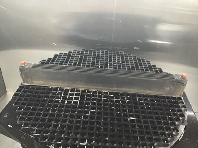 Liebherr Fuelcooler - Enfriador de aceite: foto 1 Liebherr Fuelcooler - Enfriador de aceite: foto 1