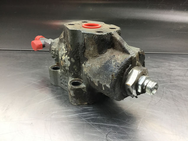 Liebherr Non Return valve - Válvula: foto 1 Liebherr Non Return valve - Válvula: foto 1