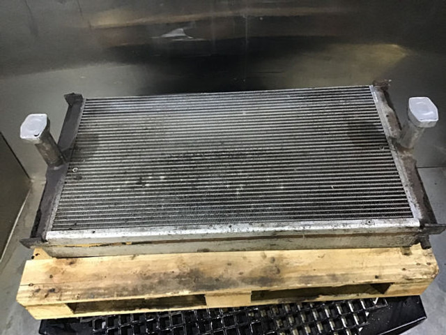 Liebherr Oilcooler - Enfriador de aceite: foto 4 Liebherr Oilcooler - Enfriador de aceite: foto 4